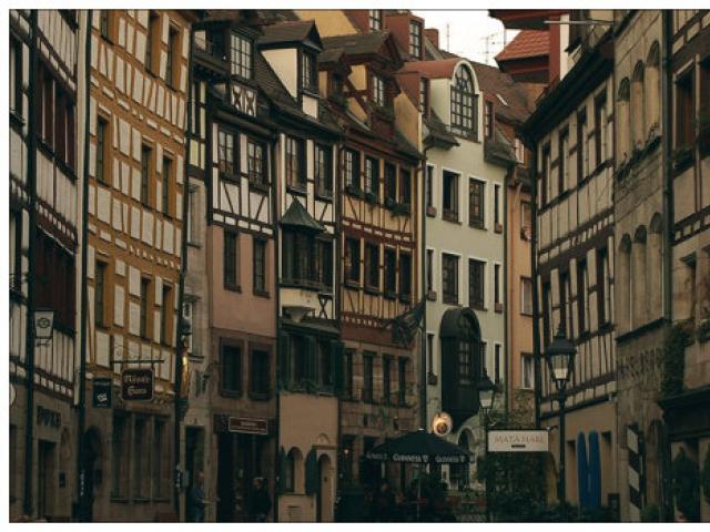 Nürnberg uydu haritası - çevrimiçi sokaklar ve evler